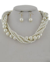 Load image into Gallery viewer, PEARL TWIST SET

